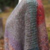 Buntmelierte Strickjacke